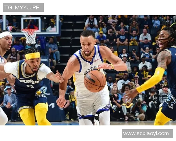 勇士与爵士精彩对决回顾NBA录像带你重温经典瞬间 勇士与爵士精彩对决回顾NBA录像带你重温经典瞬间