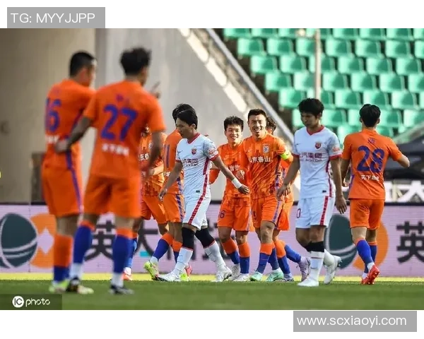 武汉313对阵北京CL的精彩对决引发球迷热议与期待 武汉313对阵北京CL的精彩对决引发球迷热议与期待